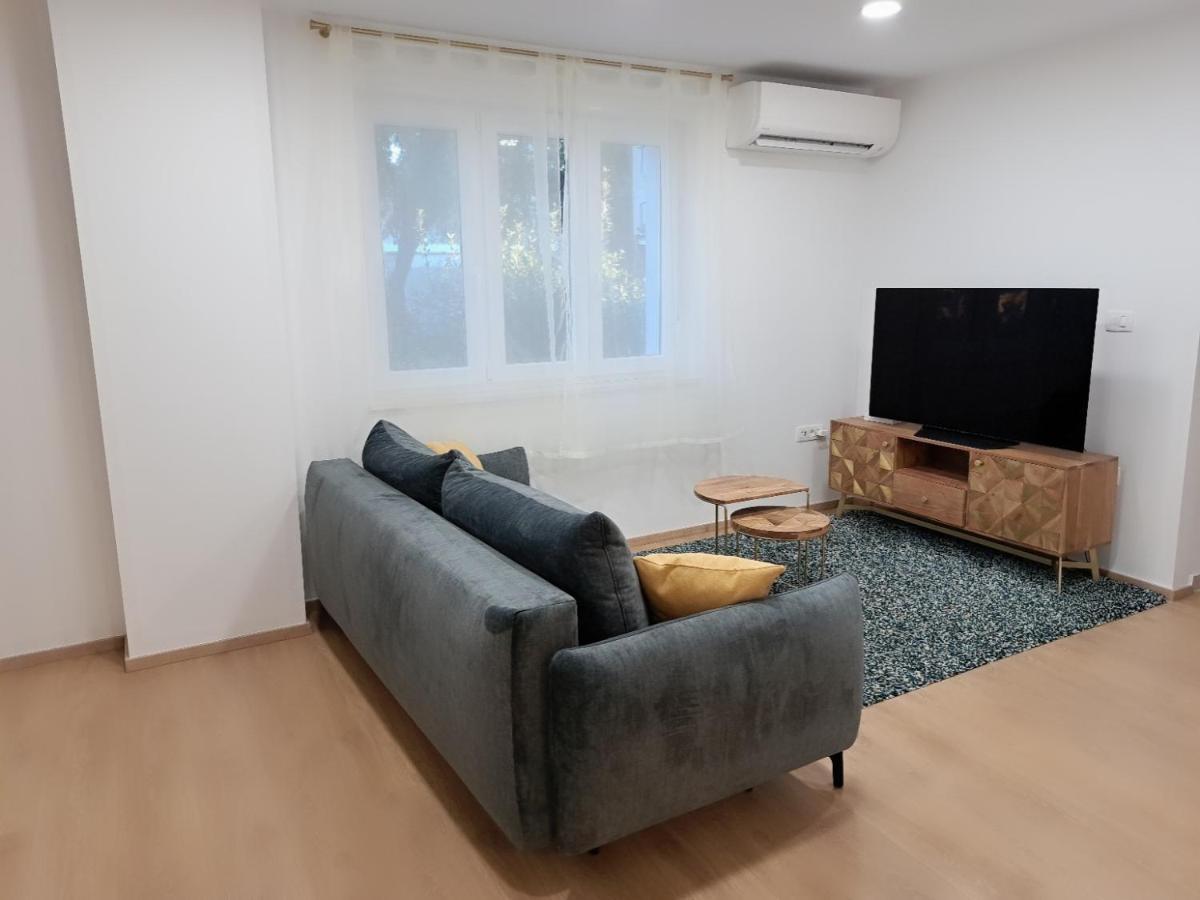 Apartment Luana Pula Bagian luar foto